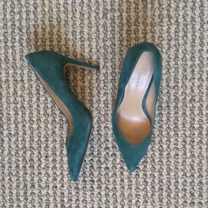 Awesome green heels natural suede leather great co